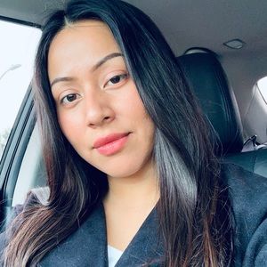 Meet your Posher, Paula